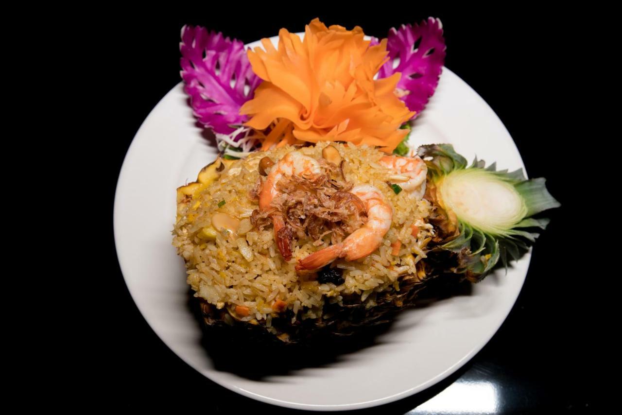 Baan Thai Beach Side Residence Patong Ngoại thất bức ảnh