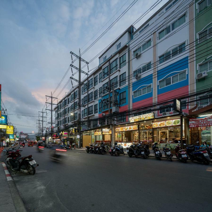 Baan Thai Beach Side Residence Patong Ngoại thất bức ảnh