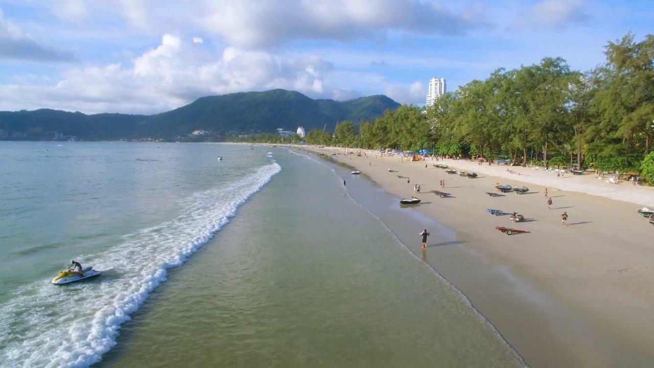 Baan Thai Beach Side Residence Patong Ngoại thất bức ảnh